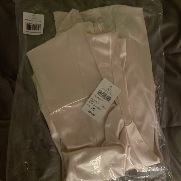 Ivory Satin Midi Dress 🤍 - Picture 7 of 7